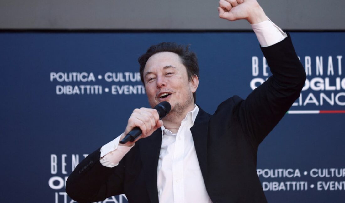 Tesla CEO'su Elon Musk,