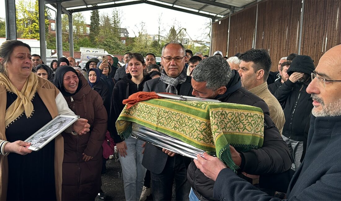 Almanya'da kundaklama sonucu çıkan