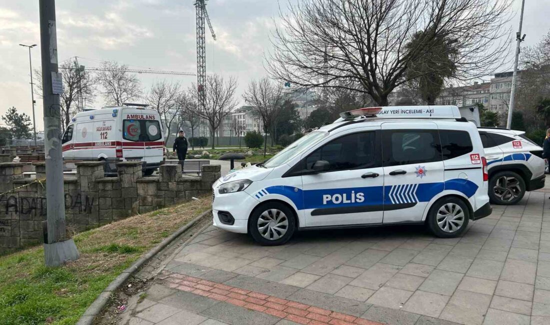 BAYRAMPAŞA'DA BİR KİŞİ, PARKTA SİLAHLA KENDİNİ VURARAK İNTİHAR ETTİ. ŞAHSIN