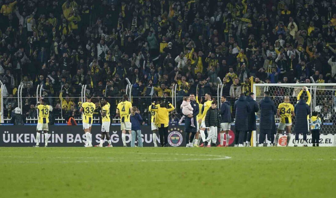 TRENDYOL SÜPER LİG'DE KONUK ETTİĞİ GÖZTEPE'Yİ 3-2 MAĞLUP EDEN FENERBAHÇE,