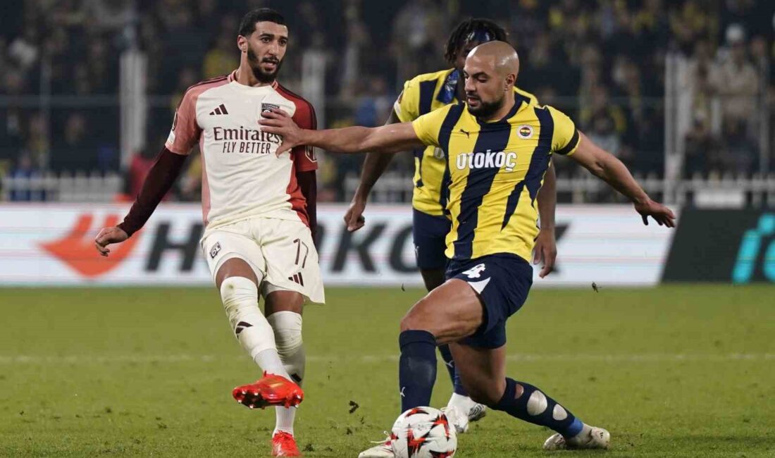 FENERBAHÇELİ OYUNCU SOFYAN AMRABAT, AVRUPA LİGİ'NDE 3. SARI KARTINI GÖREREK