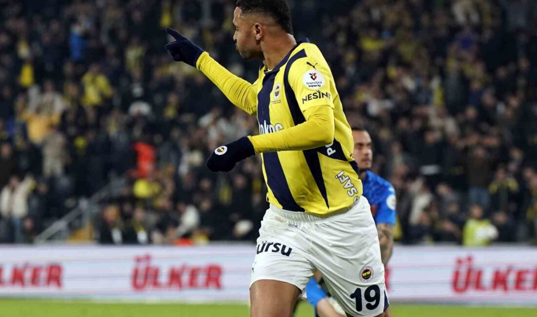 FENERBAHÇE'NİN FASLI FORVETİ YOUSSEF